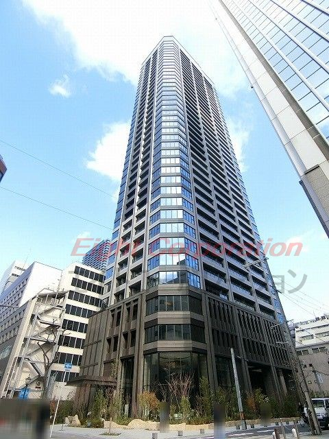 堺筋本町駅 徒歩3分 構造:鉄筋コンクリート造専有面積:56.61平米 ( 17.12坪 )