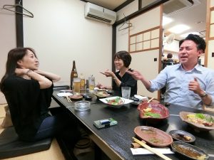 ミーティンの後のメシ会　R1.7