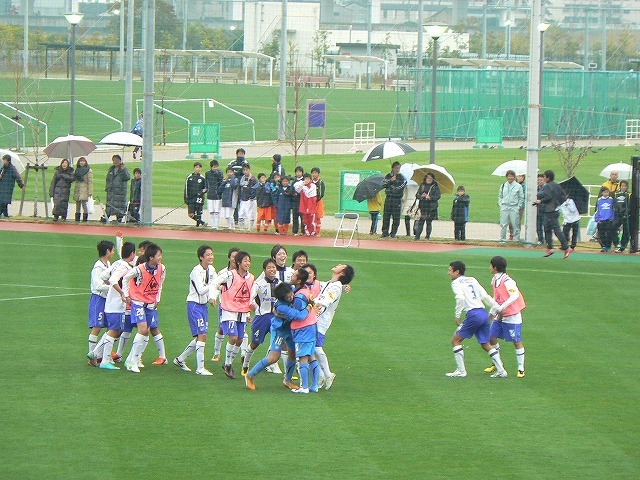 エイトコーポレーション社長のブログ-高円宮杯　３決１０