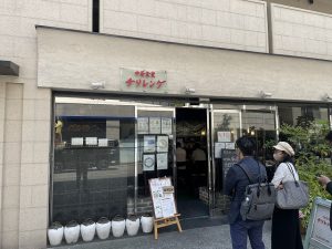 西区の行列店